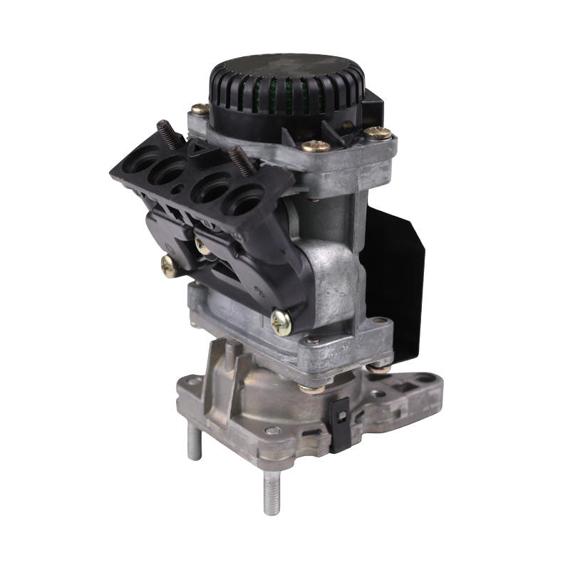 Dans quelle mesure le temps de réponse de la valve de commande du pied de frein du camion affecte-t-il les performances de freinage